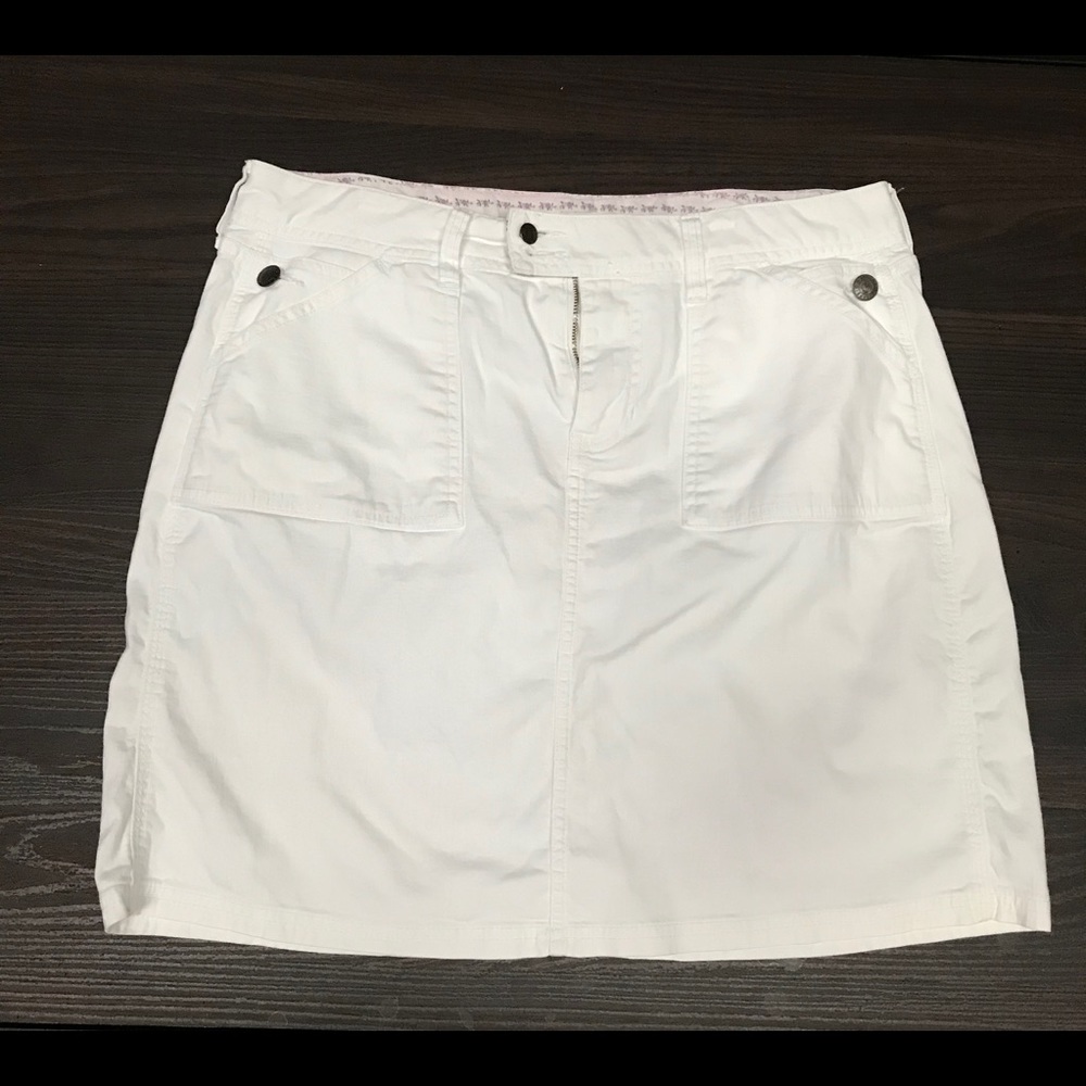 Bass white jean skirt
